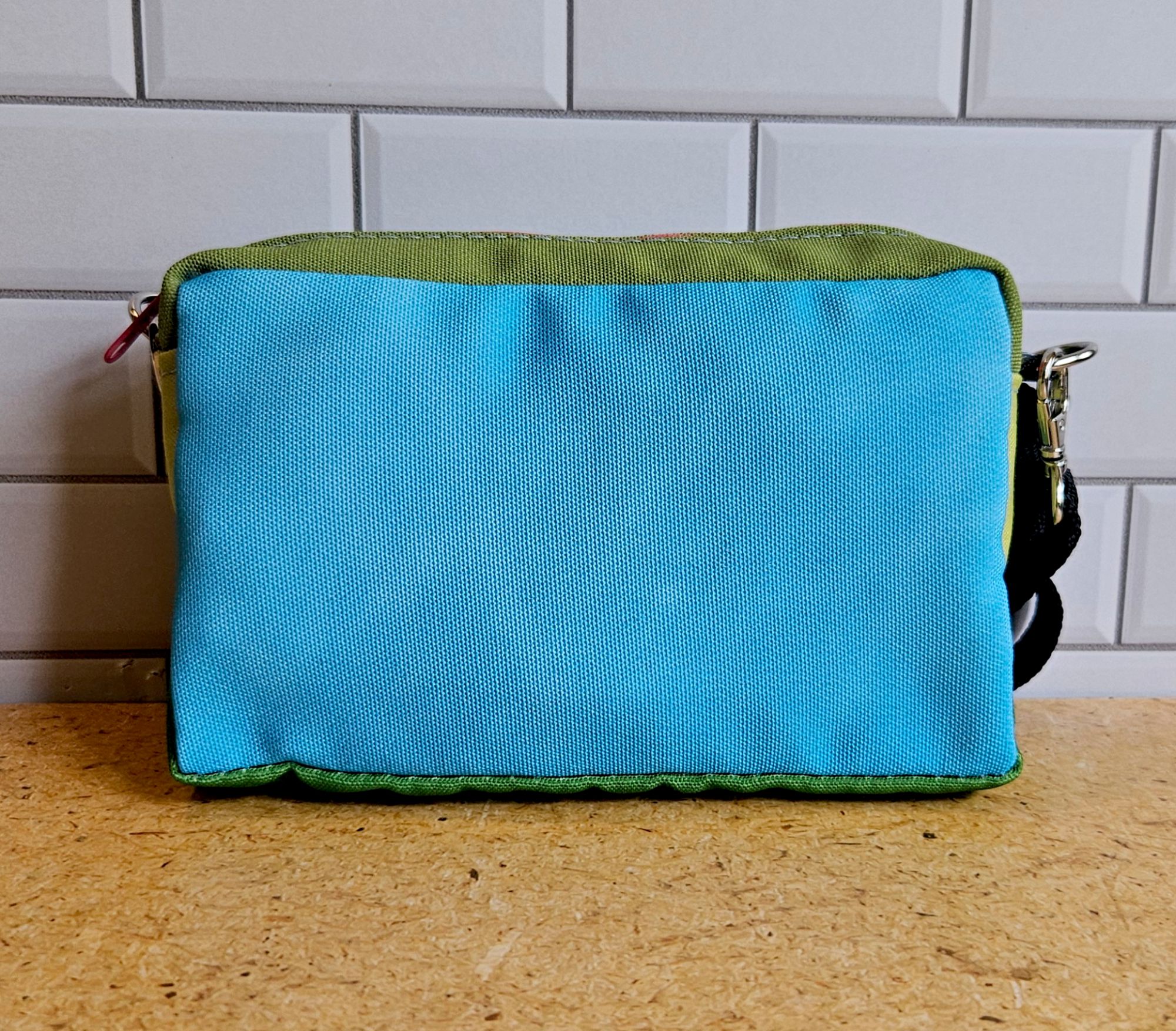 Aqua-Green-Color-Block-Fanny-Pack-Front Aqua-Green-Color-Block-Fanny-Pack-Front