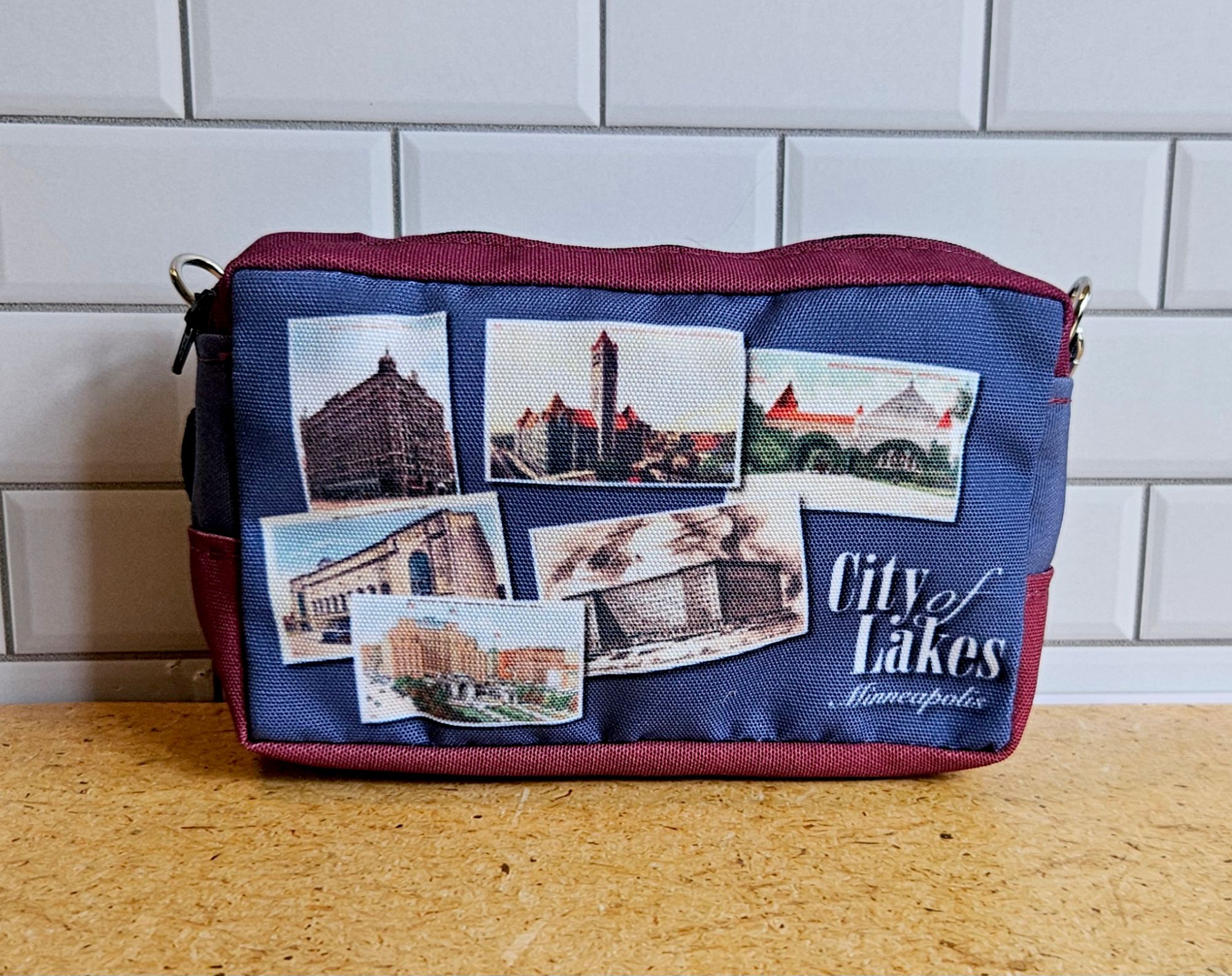 city-of-lakes-fanny-pack-bag-front city-of-lakes-fanny-pack-bag-front