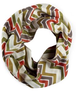 Circle view of our cream colored zig zag patterned infinity scarf