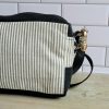 washington-stripes-fanny-pack-side-02